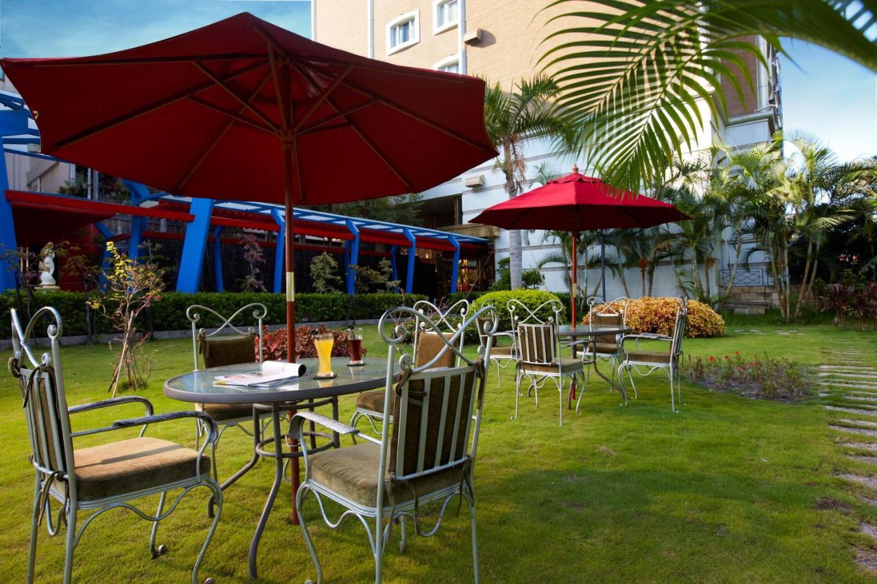Hualien Charming City Hotel Bagian luar foto