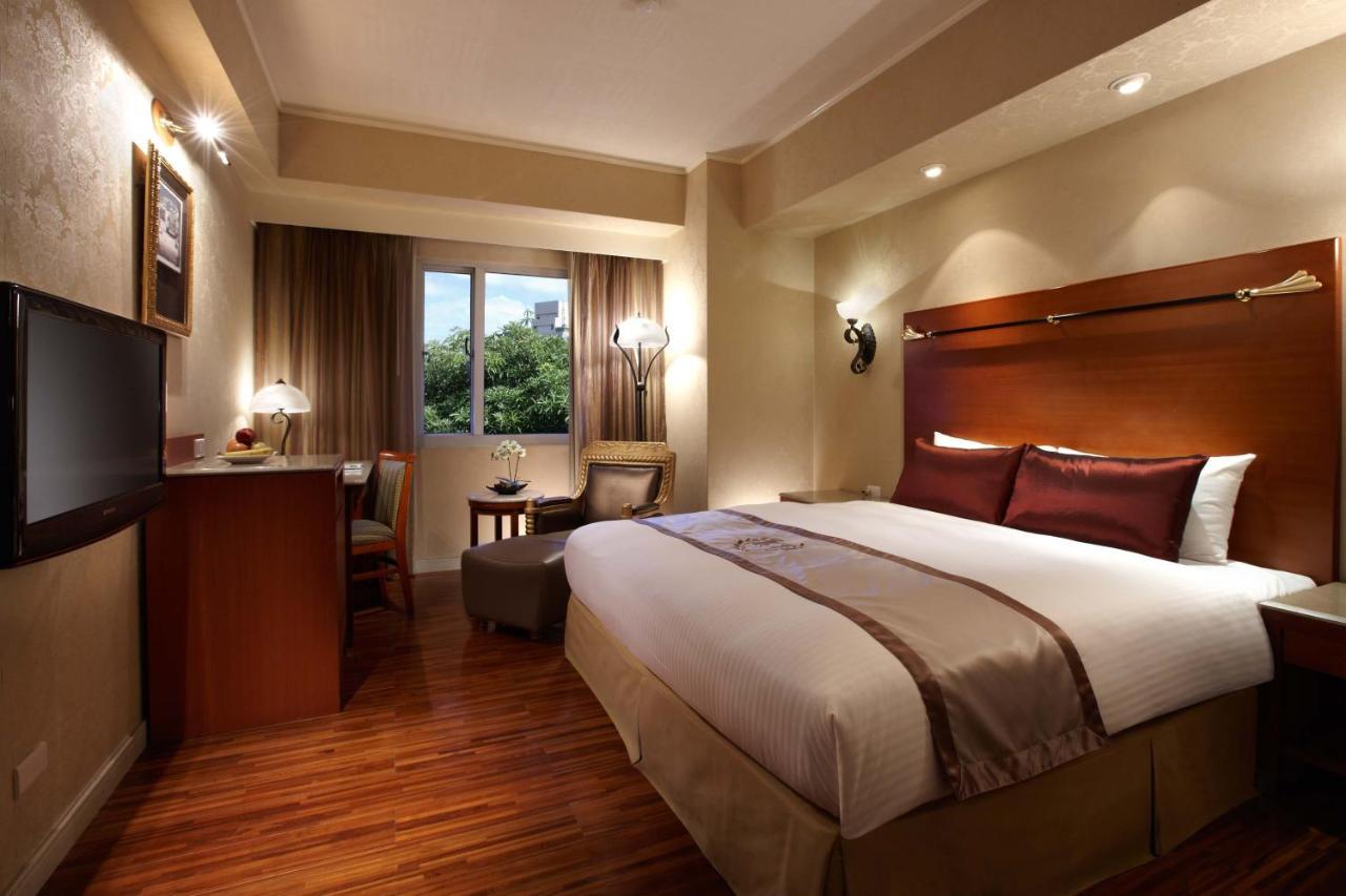 Hualien Charming City Hotel Bagian luar foto